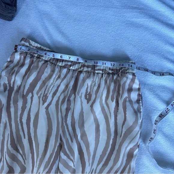 Soft Surroundings Safi Tan Cream Zebra Print Wide Leg pants - Picture 10 of 12